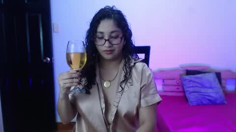 Gia Independent model online show from December 14, 6:23 pm