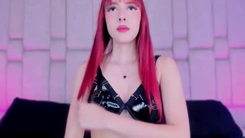 Snapshot of _gigidoll_ chatting on November 13, 11:42 am Gigi online show from November 13, 11:42 am