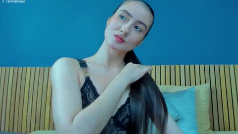 Gloriana online show from February 20, 4:07 pm