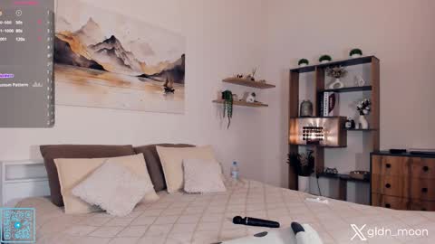 Snapshot of _golden_moon_ chatting on September 17, 6:09 pm Rina online show from September 17, 6:09 pm