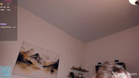 Snapshot of _golden_moon_ chatting on October 28, 11:07 pm Rina online show from October 28, 11:07 pm