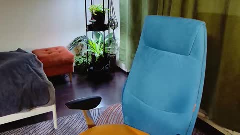 _goldilocks__ online show from November 15, 6:26 pm