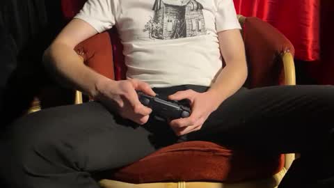 Snapshot of _goodknight chatting on November 5, 9:53 am GOODKNIGHT online show from November 5, 9:53 am