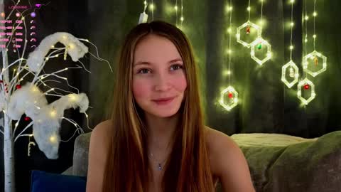 Snapshot of _green_green_ chatting on January 5, 4:58 am Milly online show from January 5, 4:58 am