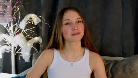 Snapshot of _green_green_ chatting on January 6, 4:26 am Milly online show from January 6, 4:26 am