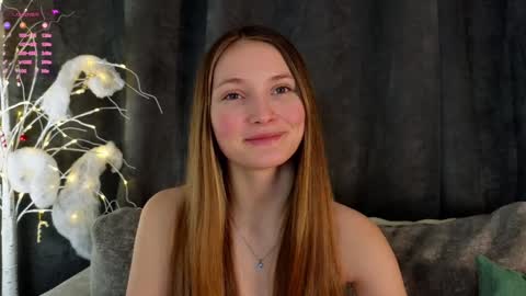 Snapshot of _green_green_ chatting on January 10, 1:10 am Milly online show from January 10, 1:10 am