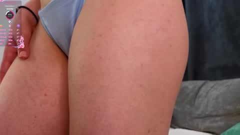 Snapshot of _green_green_ chatting on February 27, 7:34 am Milly online show from February 27, 7:34 am