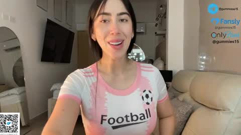 sara online show from May 30, 2:08 am