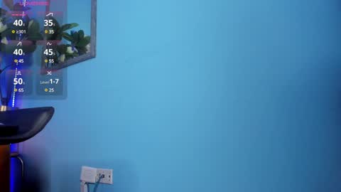 Mathews online show from December 18, 8:09 am