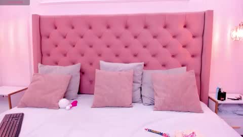 Hanna online show from November 11, 9:26 pm