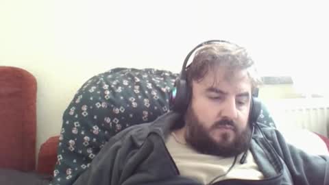 Snapshot of _hasanhz_ chatting on December 15, 7:34 am hasanhz. online show from December 15, 7:34 am