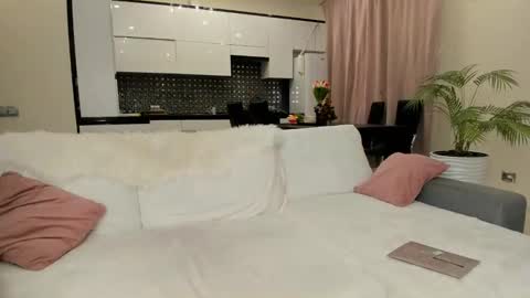 Julia online show from January 18, 11:00 am