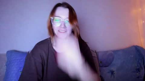 Snapshot of _hey_scarlett_ chatting on January 24, 12:09 am _hey_scarlett_ online show from January 24, 12:09 am