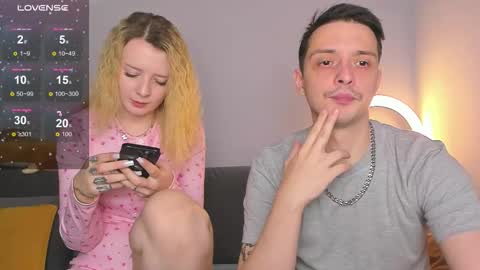 Snapshot of _hey_scarlett_ chatting on October 5, 4:49 pm _hey_scarlett_ online show from October 5, 4:49 pm