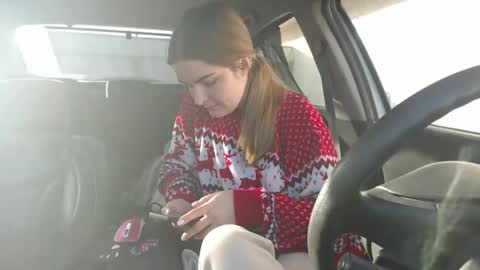 Snapshot of _hidden_frommymoom_ chatting on January 5, 11:48 am Criss4u online show from January 5, 11:48 am