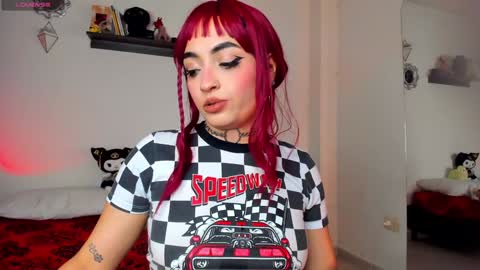 Snapshot of _hotpink chatting on December 5, 8:11 pm Jenn  online show from December 5, 8:11 pm