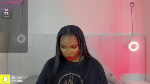 Snapshot of _huge_boobs_ebony chatting on September 19, 7:36 pm Darlis online show from September 19, 7:36 pm