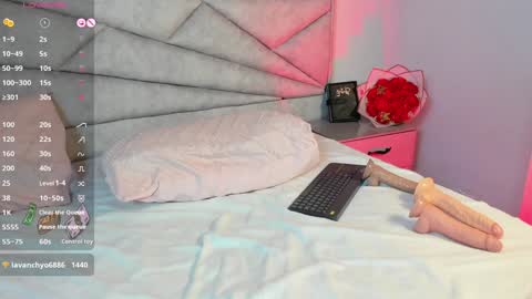 Snapshot of _im_megan chatting on December 22, 9:55 am Megan online show from December 22, 9:55 am