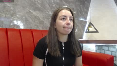 Snapshot of _isaabellaa chatting on February 1, 11:10 am Isa online show from February 1, 11:10 am