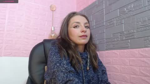 Snapshot of _isaabellaa chatting on February 2, 6:20 pm Isa online show from February 2, 6:20 pm