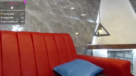 Snapshot of _isaabellaa chatting on March 7, 2:12 pm Isa online show from March 7, 2:12 pm