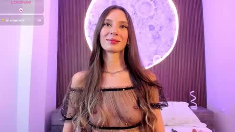 Snapshot of _ivanna_volk chatting on February 7, 5:00 am Ivanna online show from February 7, 5:00 am