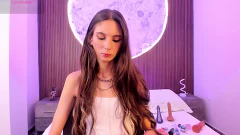 Snapshot of _ivanna_volk chatting on February 8, 6:06 am Ivanna online show from February 8, 6:06 am