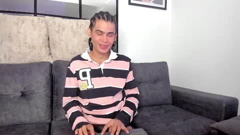 Snapshot of _jaay77 chatting on January 24, 8:54 pm Jay online show from January 24, 8:54 pm