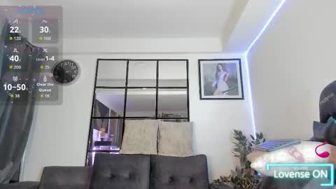 Snapshot of _jaay77 chatting on October 3, 1:46 am Jay online show from October 3, 1:46 am