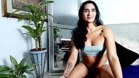 Snapshot of _jade_2 chatting on March 5, 11:38 pm Jade  online show from March 5, 11:38 pm