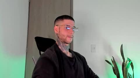 jeison online show from February 28, 1:28 am