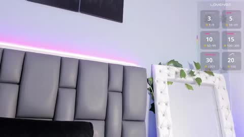 Snapshot of _jasmine_blush chatting on October 11, 8:18 pm Jasmine online show from October 11, 8:18 pm