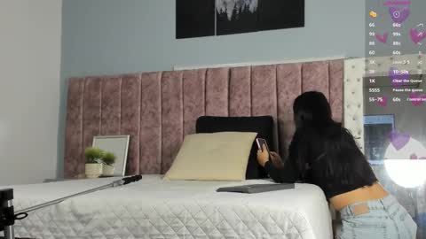 Snapshot of _jasmine_blush chatting on November 9, 12:14 pm Jasmine online show from November 9, 12:14 pm