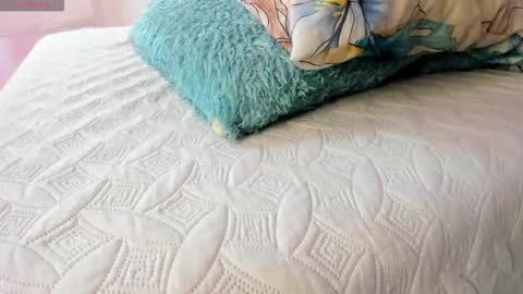 Jasmine online show from March 15, 12:33 pm