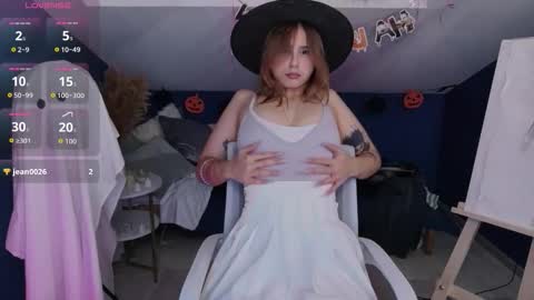 Jasmine online show from October 30, 2:29 pm