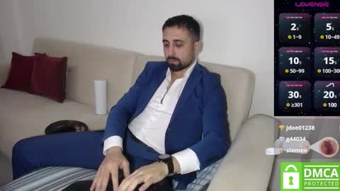 _jeem_ online show from December 18, 6:25 pm