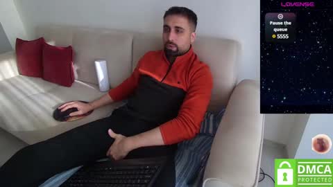 _jeem_ online show from January 10, 7:46 am