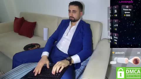 _jeem_ online show from January 15, 5:47 pm