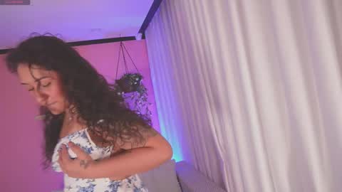 _jessica1 online show from April 8, 11:32 am