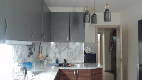 Joni online show from January 27, 10:38 am