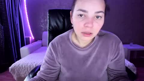 Snapshot of _judith chatting on December 7, 10:34 am 50off online show from December 7, 10:34 am