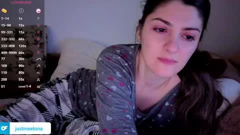Snapshot of _just_a_simple_girl chatting on May 1, 10:58 pm _just_a_simple_girl online show from May 1, 10:58 pm