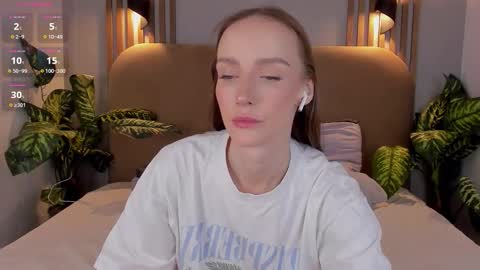 Kira online show from November 11, 6:57 am