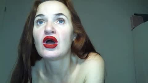 KAPELKA   online show from December 3, 3:36 am