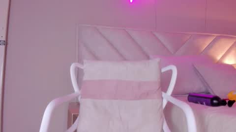 Snapshot of _karol_18 chatting on September 19, 5:02 pm karol online show from September 19, 5:02 pm