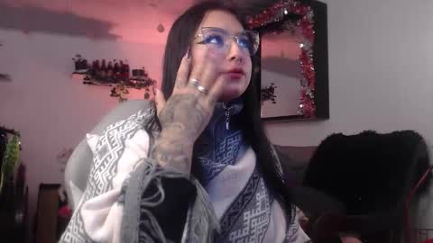 Snapshot of _kat_sweet chatting on December 5, 3:37 am Cata online show from December 5, 3:37 am