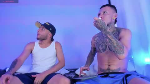    online show from December 22, 7:33 pm