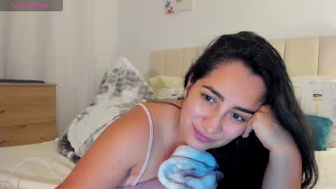 Snapshot of _kimdesire chatting on May 22, 6:09 am Kim online show from May 22, 6:09 am
