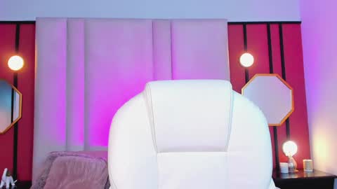 Snapshot of _kiramoon__ chatting on January 23, 12:46 am Kiraaaa 0 online show from January 23, 12:46 am