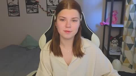 Molly   Emily online show from March 8, 12:09 pm